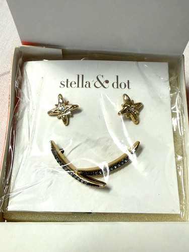 Stella dot moon and - &,