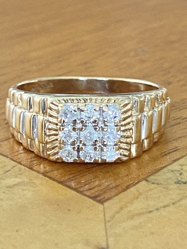 Gents 9ct gold diamond - 9ct, &