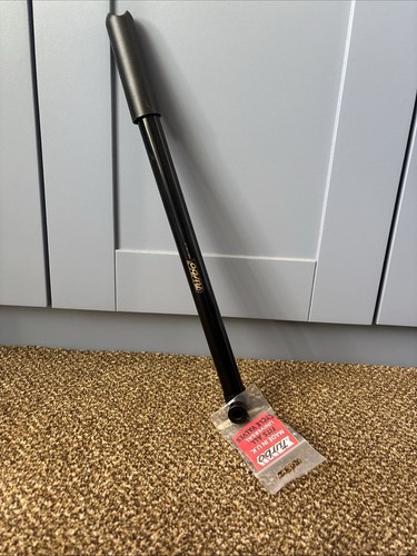 British bike pump - 15"british,