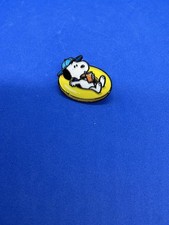 SNOOPY Peanuts Sunbathing Pin