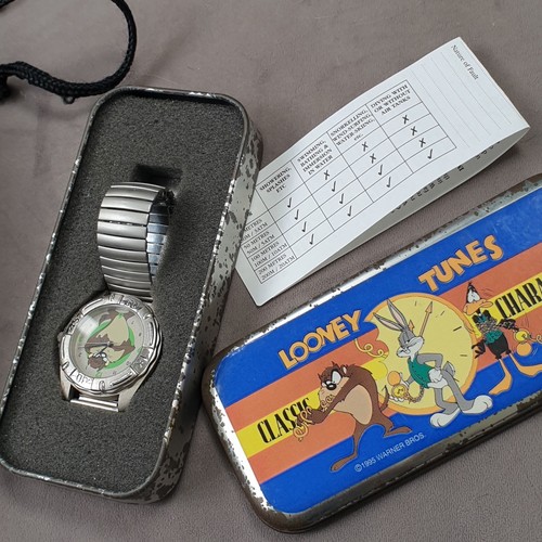 Tasmanian devil vintage looney - tasmanian,
