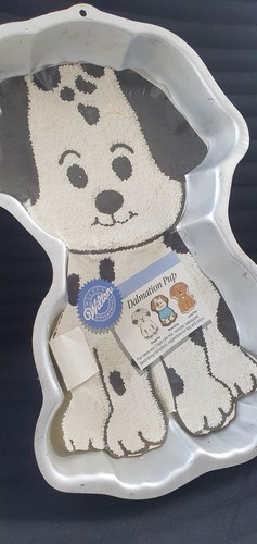 Novelty cake tins for - tins,