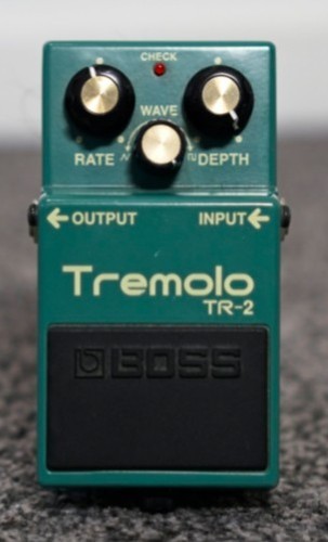 Boss tremolo guitar - tr-2,