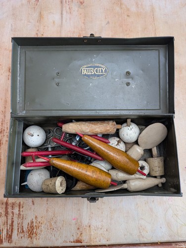 Vtg cork wood handmade fishing - vtg,