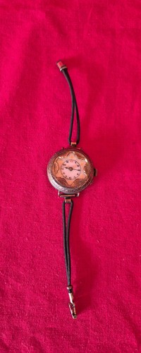 Vintage watch round face