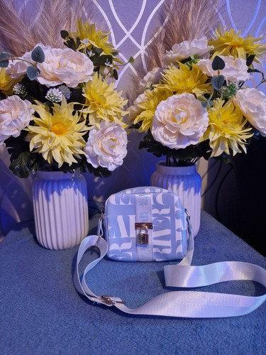 River island small blue white - river,