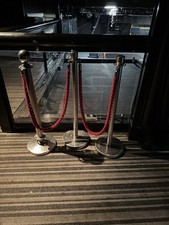 Entrance Barrier Rope & Stands 