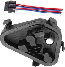 Left Rear Outer Bulb Socket