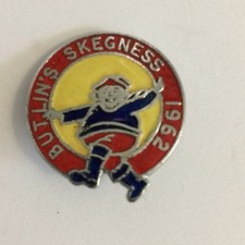 BUTLINS SKEGNESS 1962 Enamel