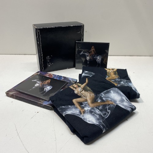 Beyonce renaissance box set - box,