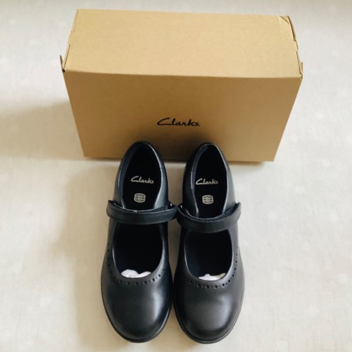 New box clarks - in, etch