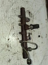 NISSAN renault  INJECTOR RAIL