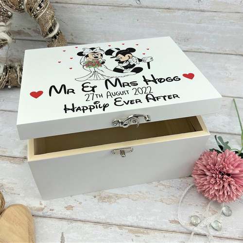 Mickey minnie wedding day - &,