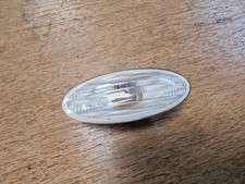 * Nissan Micra MK4 K13 Wing Fender Indicator Repeater Light Lamp x1