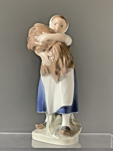 Royal copenhagen figurine - copenhagen,