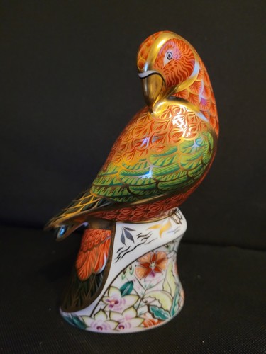 Royal crown derby paperweight - derby,