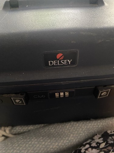 Delsey vintage hard shell - delsey,