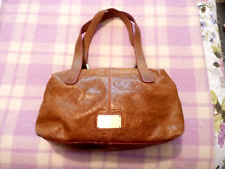 CHUNKY DISTRESSED TAN LEATHER SHOULDER BAG BY BUTTER-FLY MATTHEW WILLIAMSON