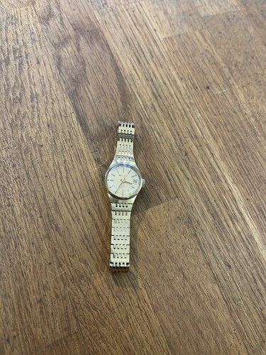 Vintage accurist ladies gold - accurist,