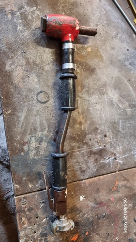 Pneumatic scabbler - pneumatic,