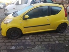 PEUGEOT 107 2005-10 1.O PETROL YELLOW***BREAKING** SEMI AUTO