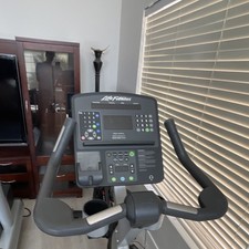 Life Fitness Upright Exercise