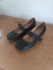 Heavenly Feet EU 38 UK 5 Wedges Black style Bridget womans shoes