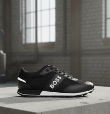 Boss by Hugo Boss Parkour