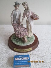 LEONARDO  WINE  LOVERS  ORNAMENT   see des.