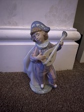 Lladro "Mandolin Serenade"