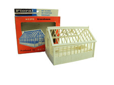 BRITAINS FLORAL MINIATURE