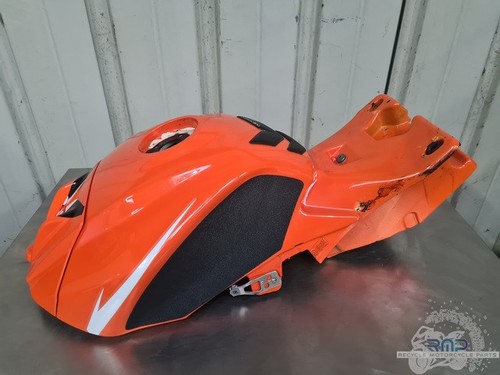 Aprilia rsv4 aprc tank 2009 - rsv4, to