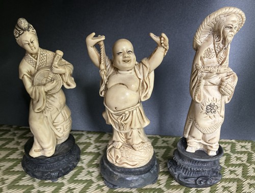 Lot chinese statues - of,