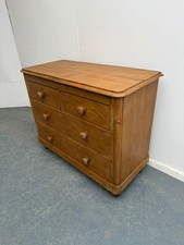 A Lovely Rounded Victorian Antique /Old Pine Waxed 4 Drawer Chest of Drawers
