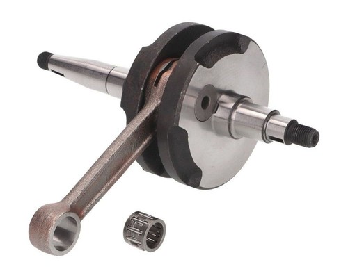 Crankshaft reinforced for