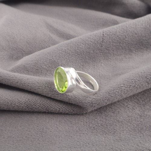 925 sterling silver - silver, peridot