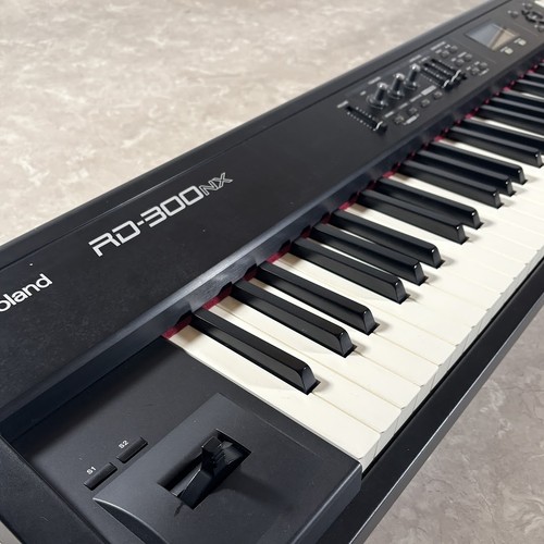 Roland 300nx digital - roland,
