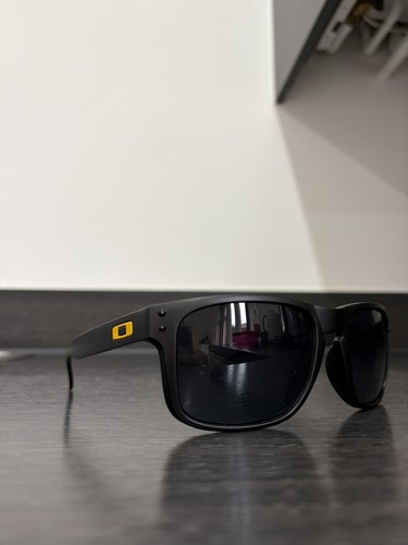 Mens oakley sunglasses - mens,
