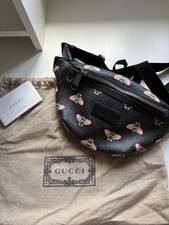 Gucci Unisex Black Bee GG
