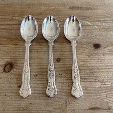 3 X VINTAGE KINGS PATTERN