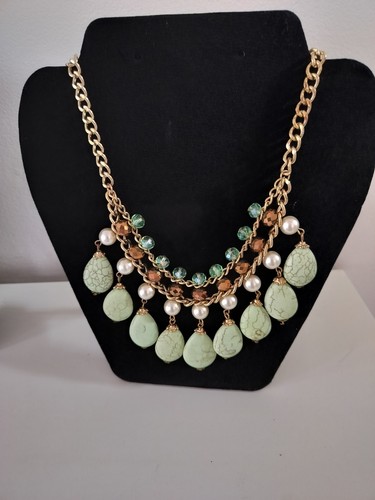 Vintage turquoise howlite - vintage,