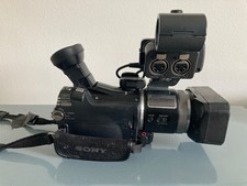 PD150 sony film camera. Great for shooting in low light 