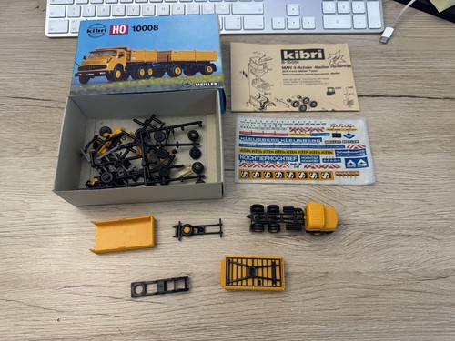 Kibri kit 10008 man - kit,