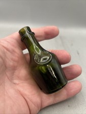 UNUSUAL GREEN GLASS MINIATURE