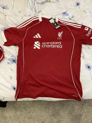 Bnwt men large adidas - men’s,