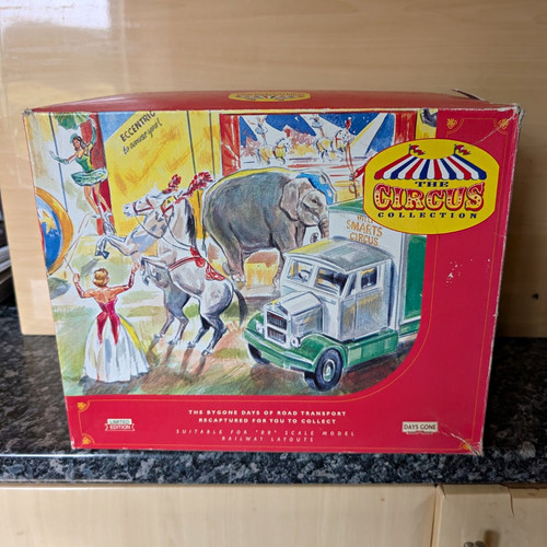 Lledo days gone - days, circus