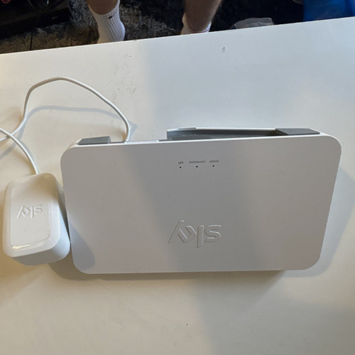 Sky digital satellite tv - q, hd