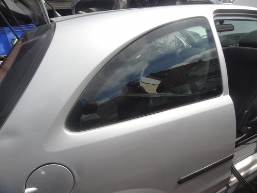 Vauxhall corsa side window - side,
