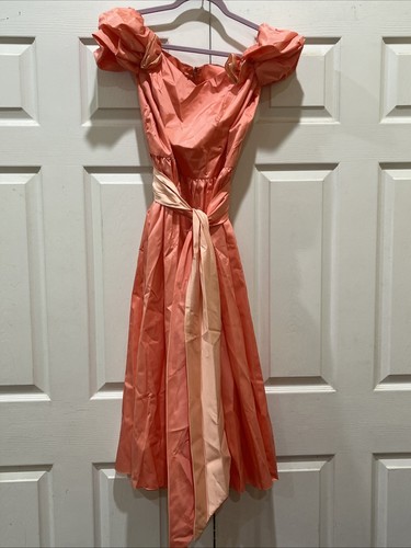Vintage bridesmaid - 80’s,