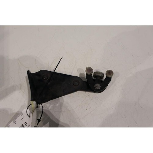 Right sliding door rail - door,